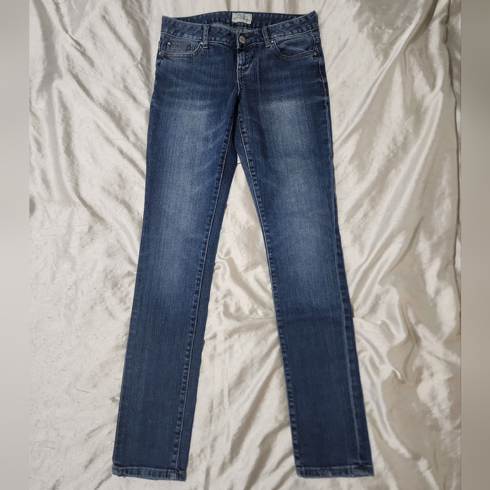 Aeropostale Ashely Ultra Skinny Studded Pockets Jeans